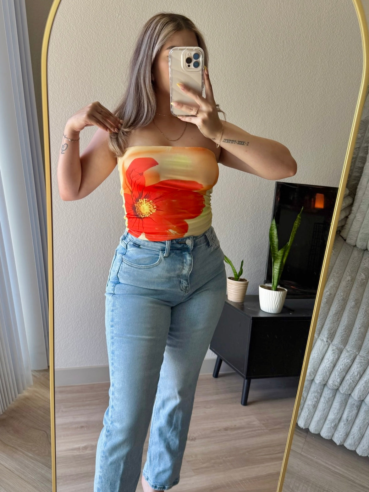 KAILA TOP
