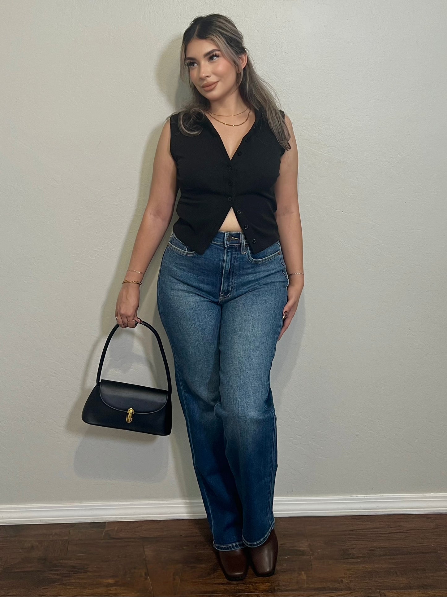 ANESSA SHOULDER BAG- BLACK