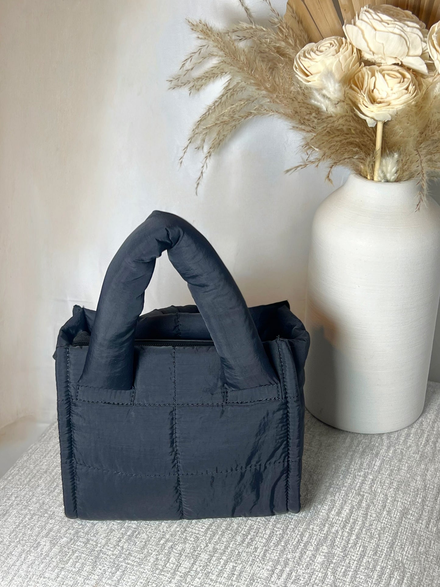KAYLA PUFFER BAG- BLACK