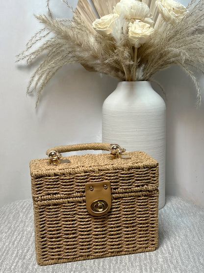 MARISOL WOVEN STRAW BAG