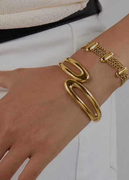 SELENA CUFF