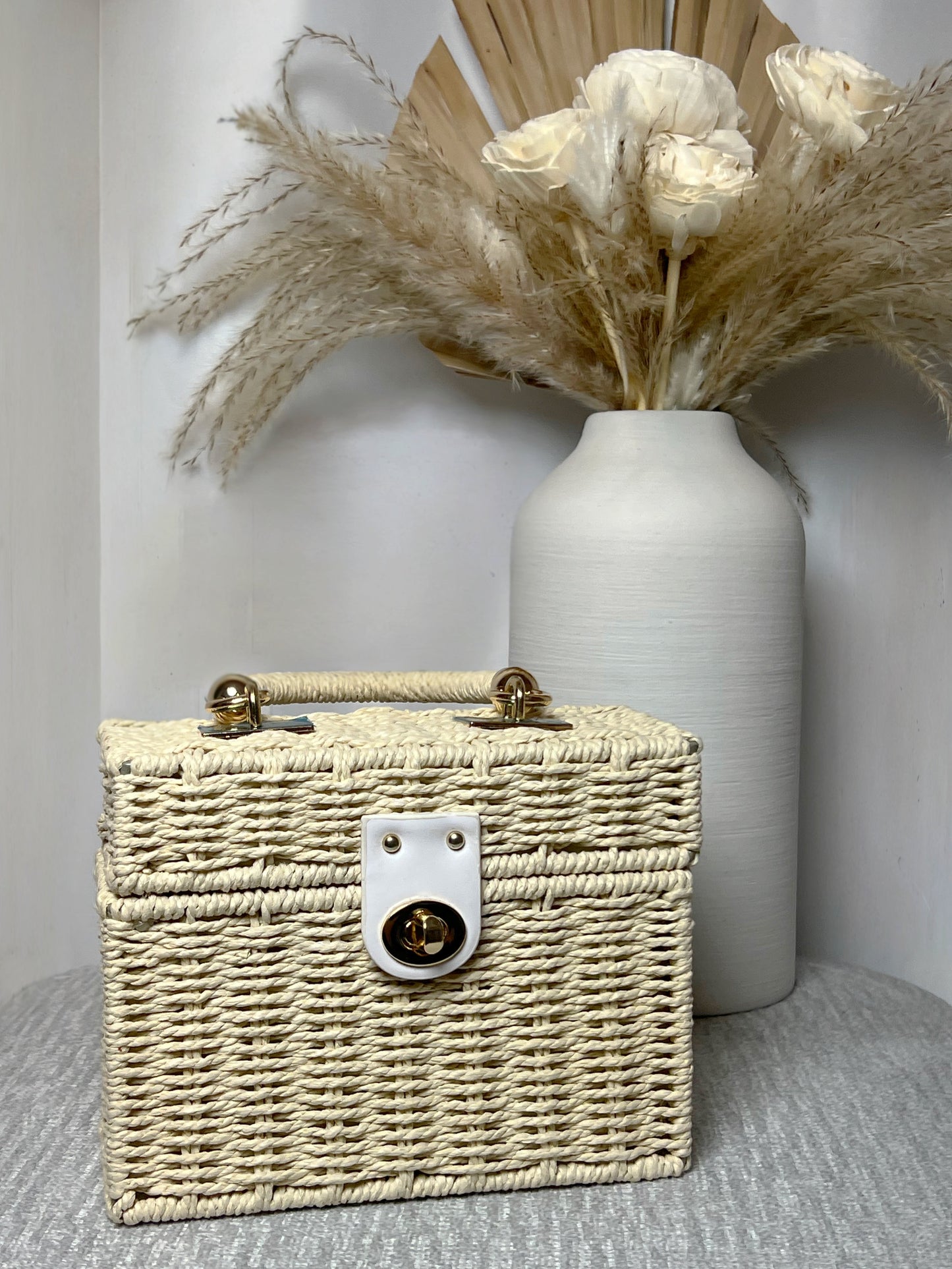 MARISOL WOVEN STRAW BAG